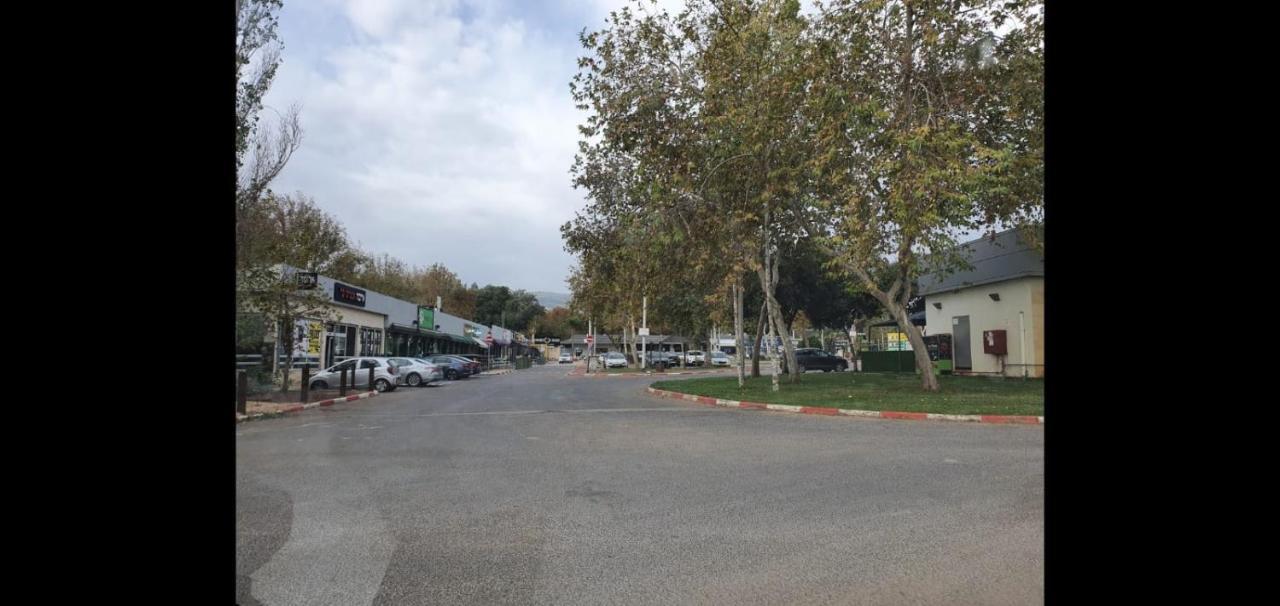 哈戈什里姆אירוח אריאל公寓 外观 照片